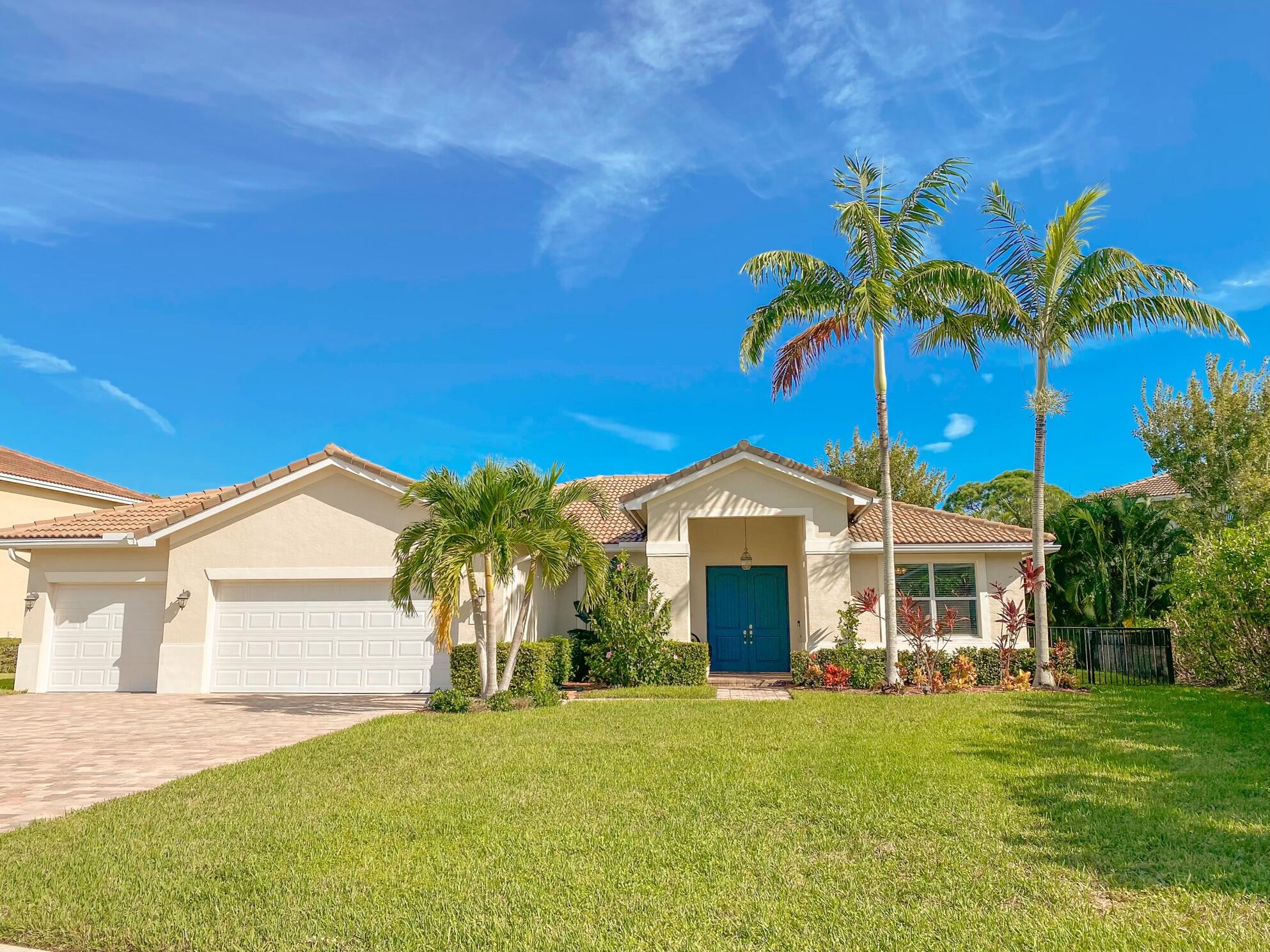 235 Northeast Abaca Way Jensen Beach, FL 34957 - Photo 26 of 29 ren 4