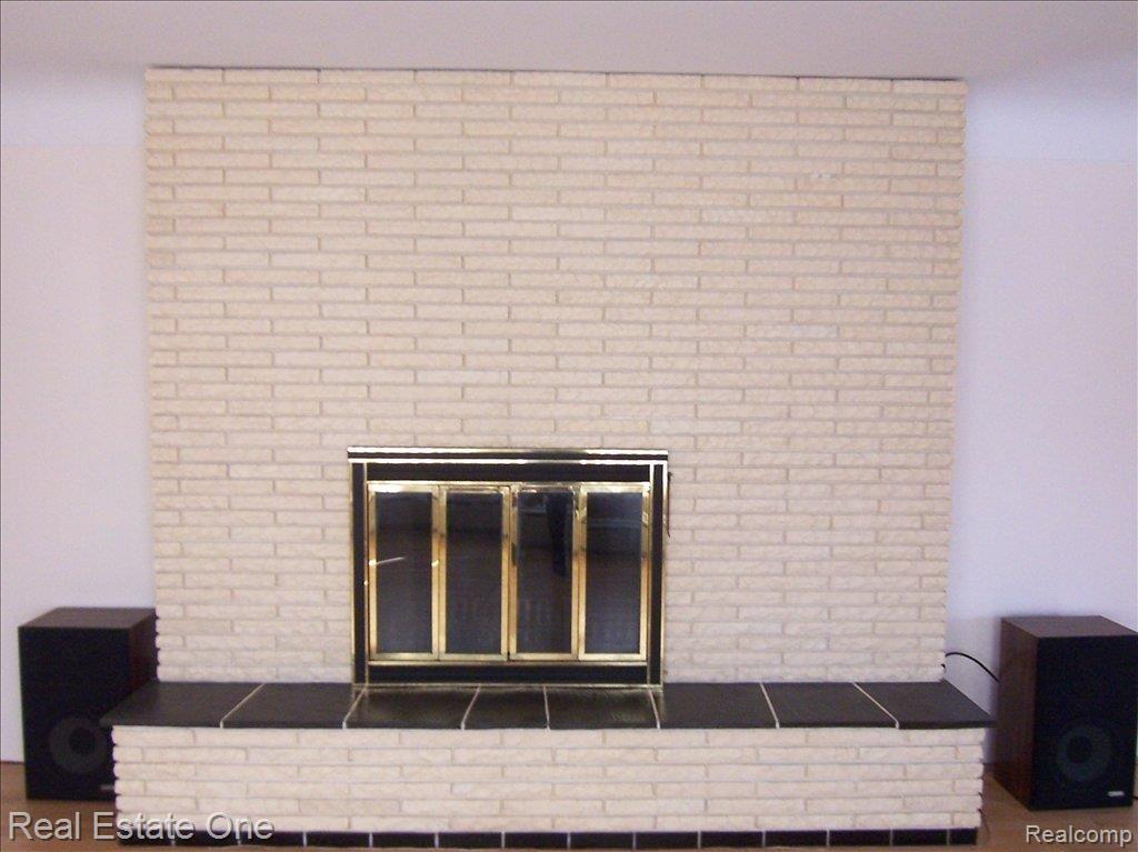 2630 West Tienken Road Rochester, MI 48306 - Photo 13 of 18 mar 09 009