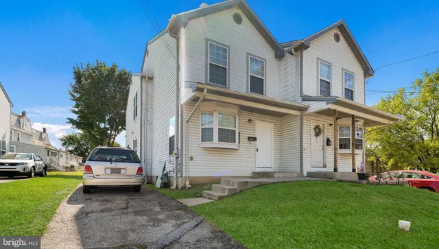 $2,495 | 1308 Worrell Street, Crum Lynne, PA 19022