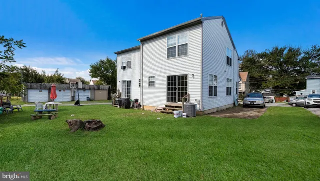 $2,495 | 1308 Worrell Street, Crum Lynne, PA 19022