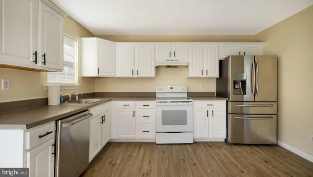 $2,495 | 1308 Worrell Street, Crum Lynne, PA 19022