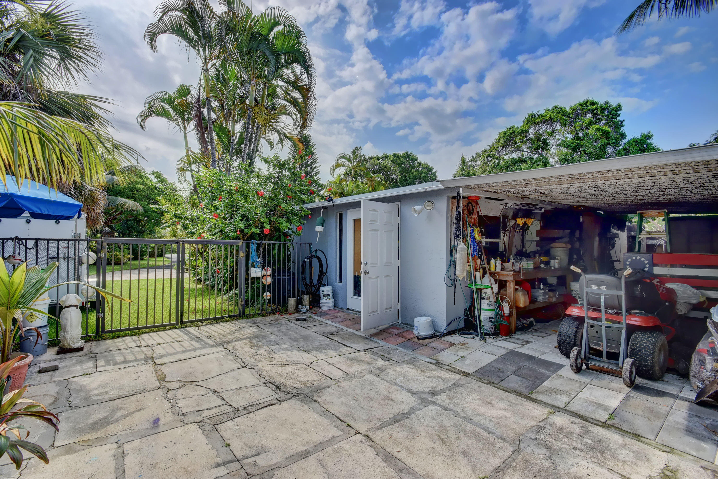 2143 Bermuda Road Palm Springs, FL 33406 - Photo 41 of 54 workshop