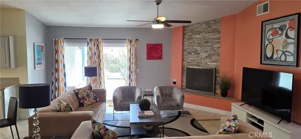 $3,800 | 2098 North San Clemente Road, Palm Springs, CA 92262