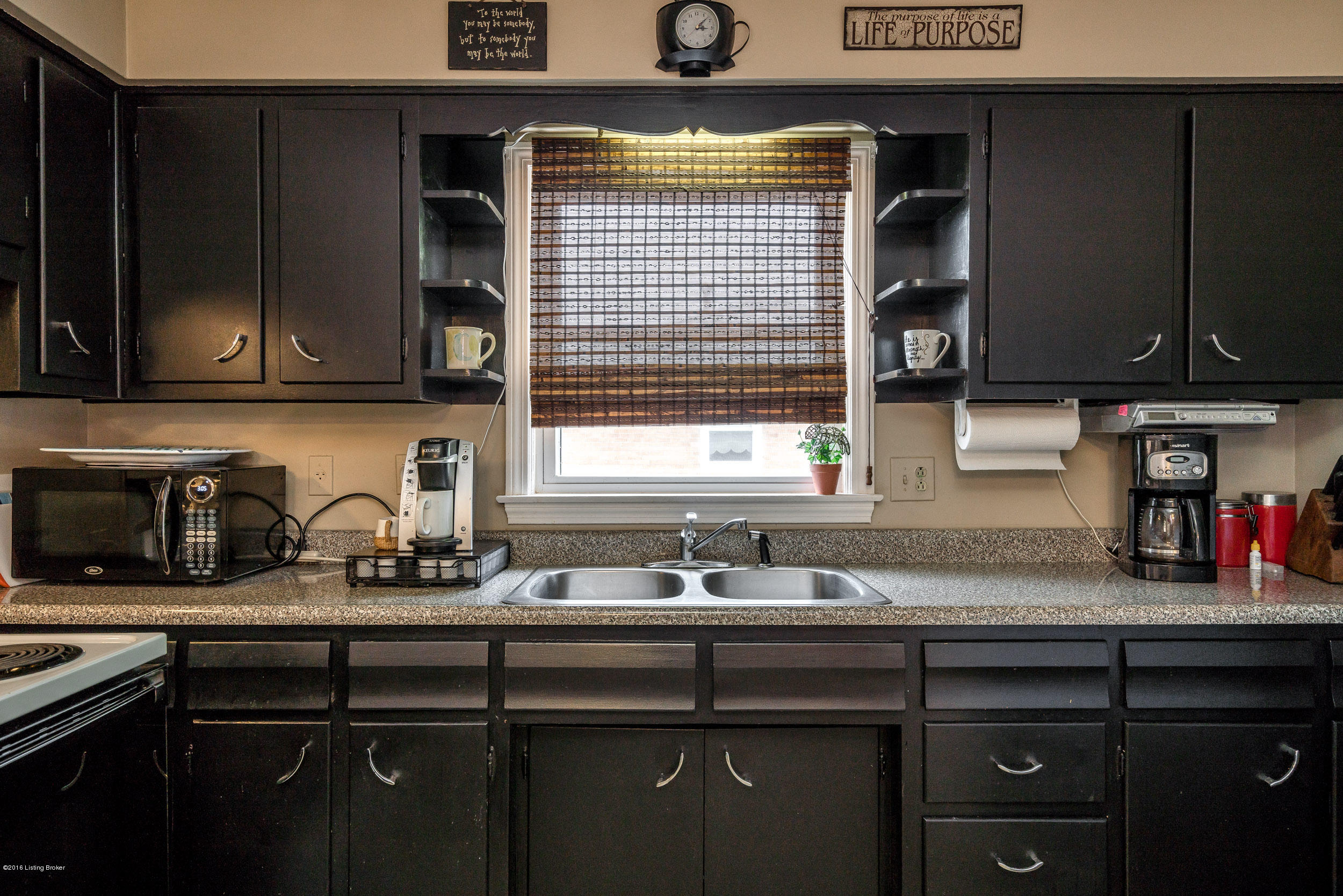 5101 Dee Road Louisville, KY 40219 - Photo 16 of 50 15