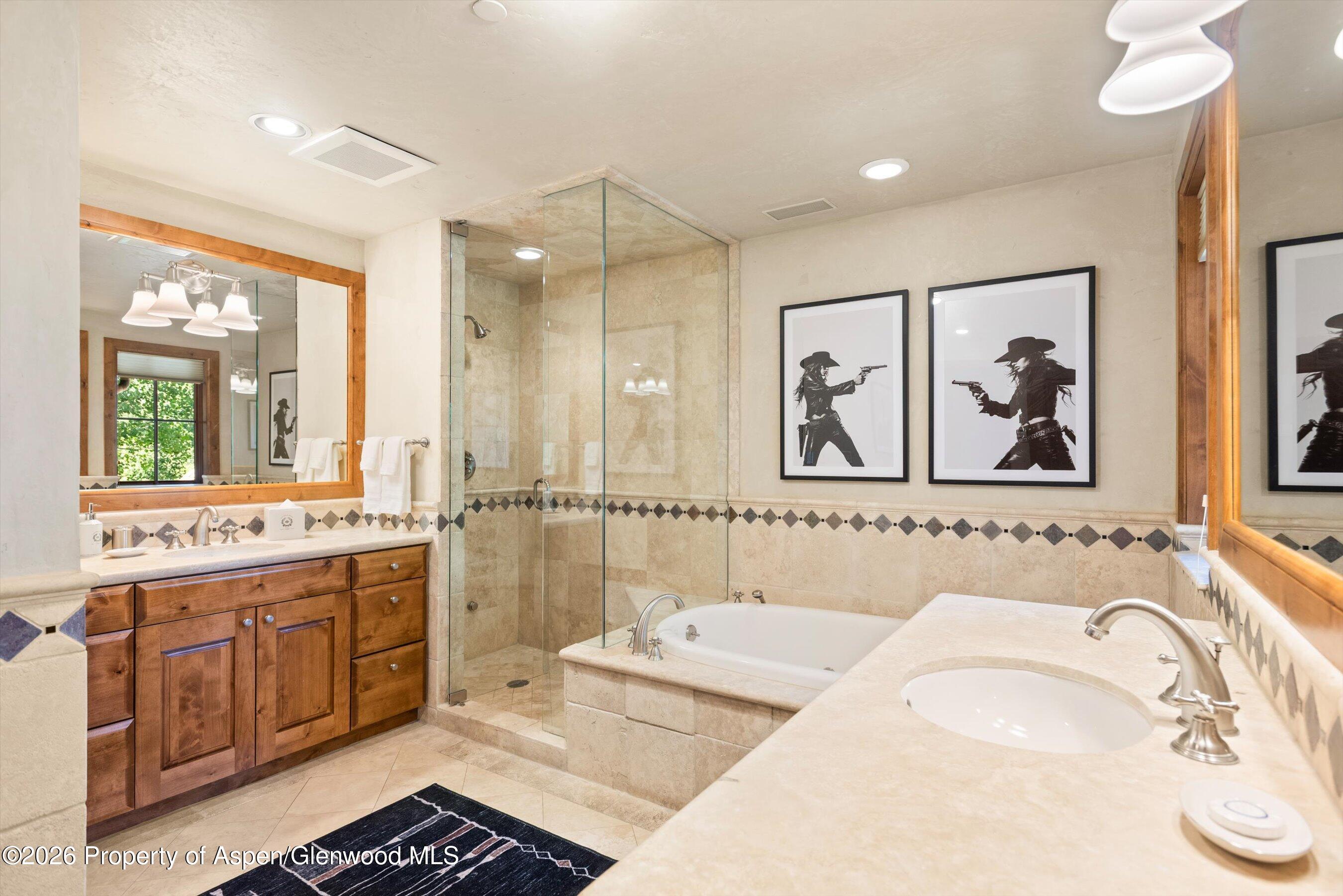 64 Prospector Road, Unit 7 Aspen, CO 81611 - Photo 21 of 49 20-64ProspectorRd_06192026_020