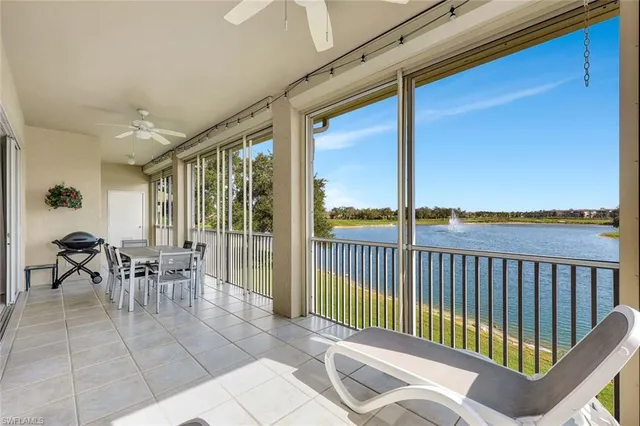 $659,900 | 689 Vintage Reserve Circle, Unit 15D, Naples, FL 34119