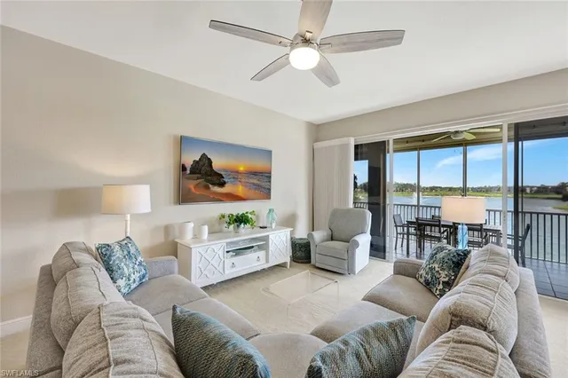 $659,900 | 689 Vintage Reserve Circle, Unit 15D, Naples, FL 34119