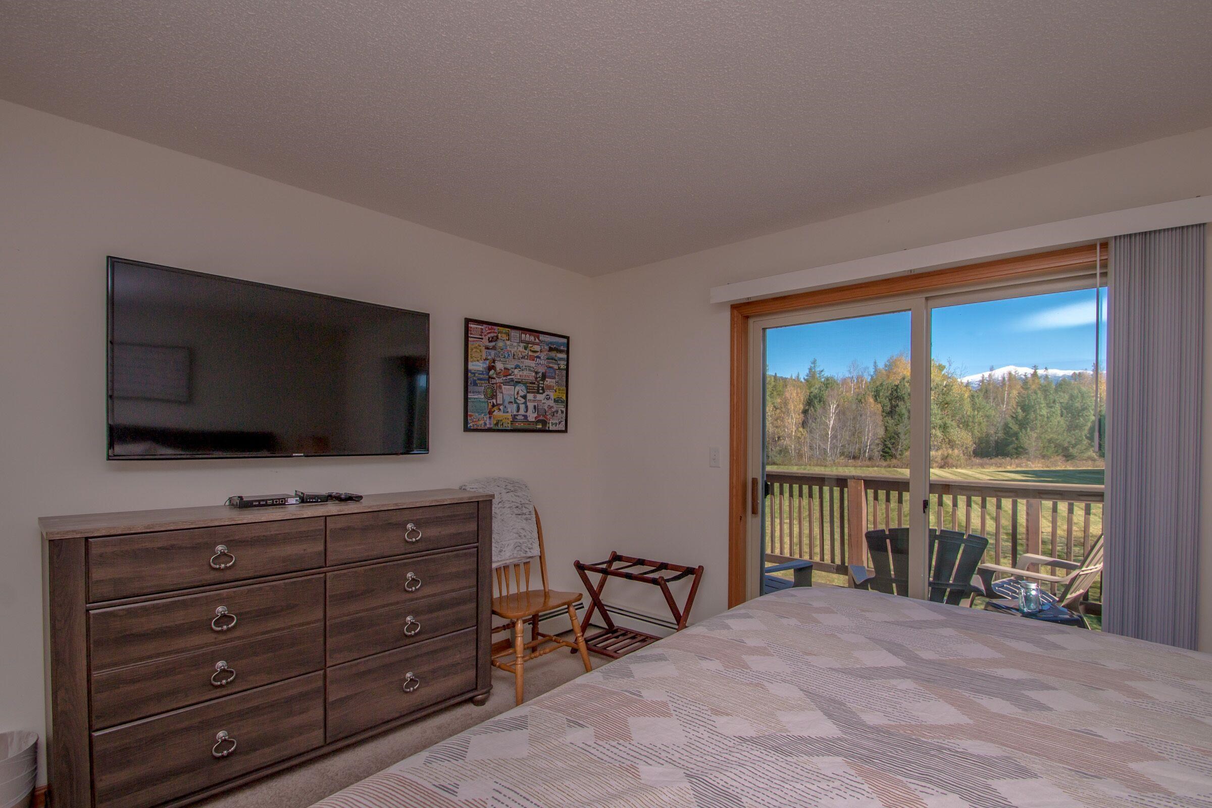 67 Stickney Circle, Unit 40 Carroll, NH 03595 - Photo 7 of 12