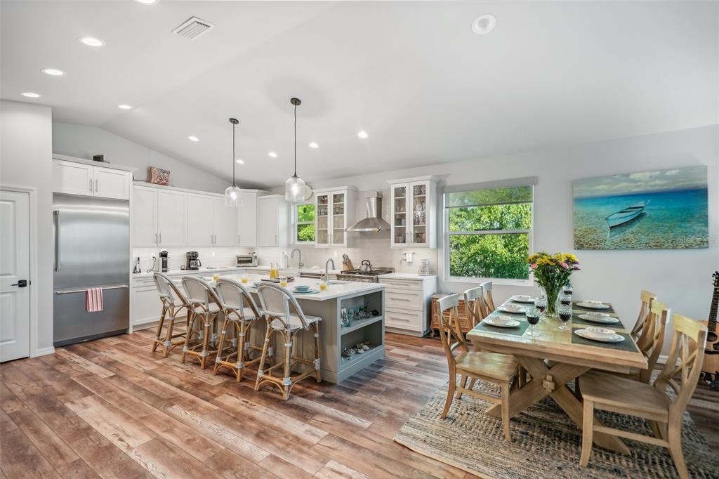 501 Channel Lane Longboat Key, FL 34228 - Photo 10 of 53