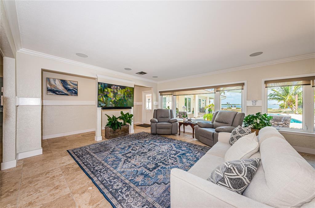 2834 Pelham Road North St. Petersburg, FL 33710 - Photo 26 of 61