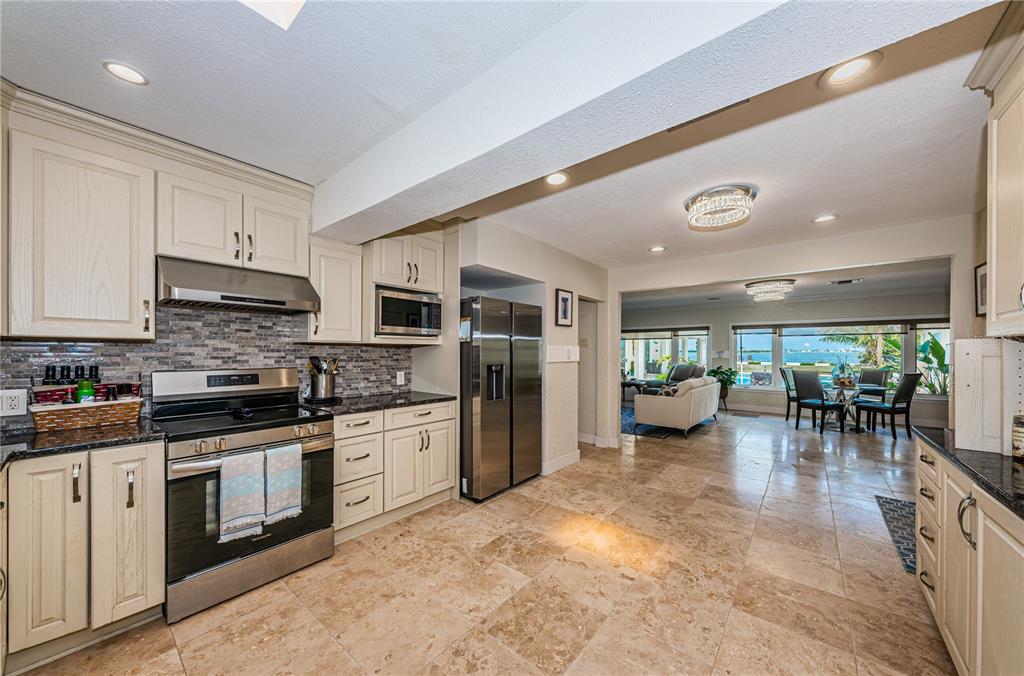 2834 Pelham Road North St. Petersburg, FL 33710 - Photo 30 of 61