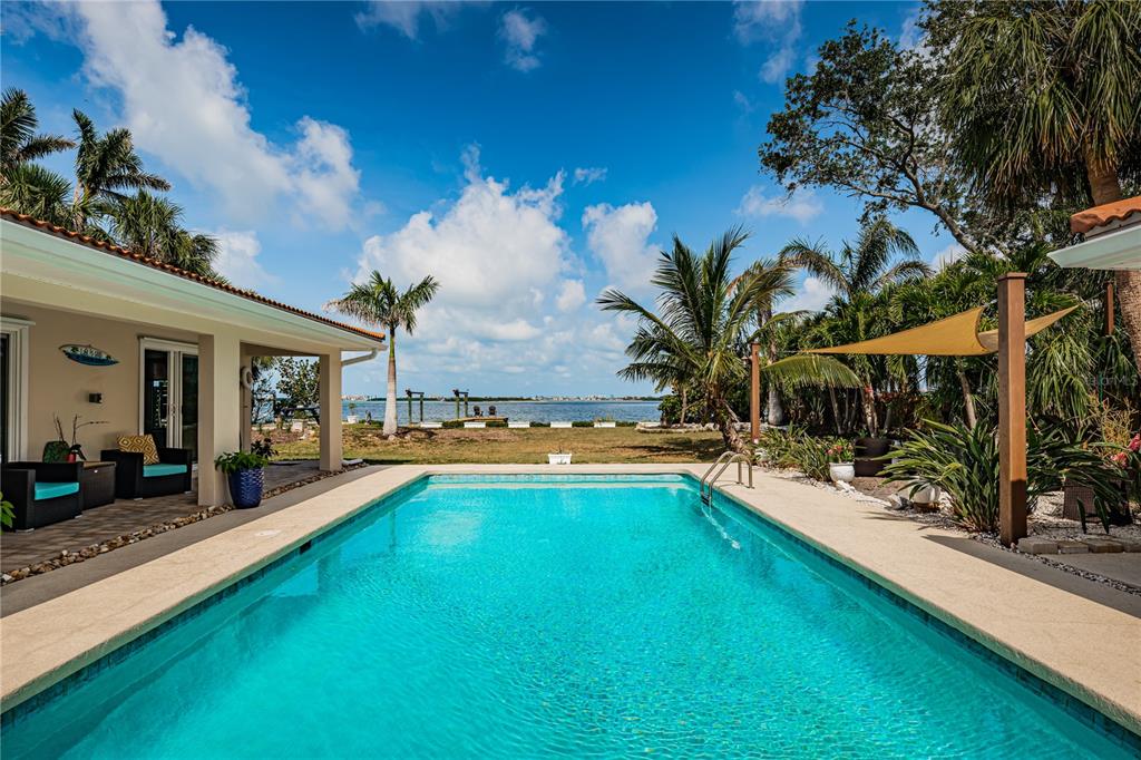 2834 Pelham Road North St. Petersburg, FL 33710 - Photo 4 of 61