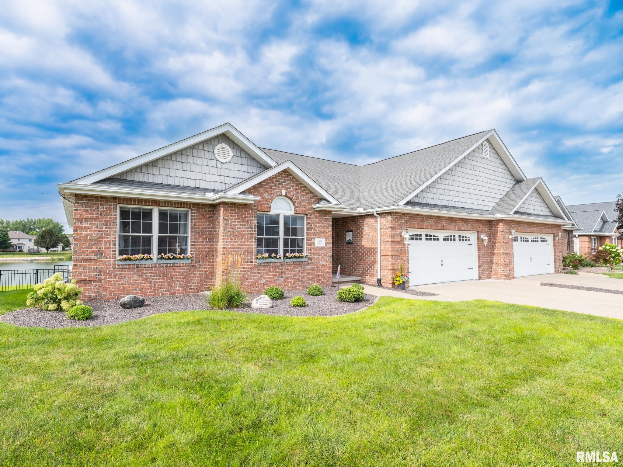 1505 Remington Road Pekin, IL 61554 - Photo 2 of 57 Gallery Image 2