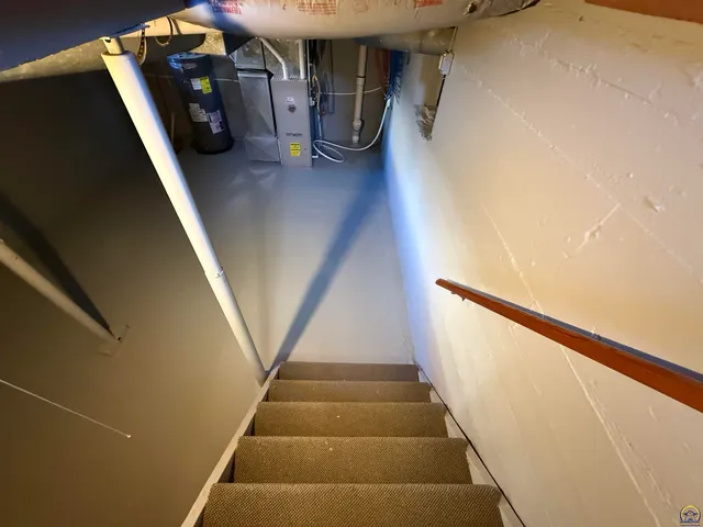 $165,000 | 701 South 3rd Street, Madison, KS 66860