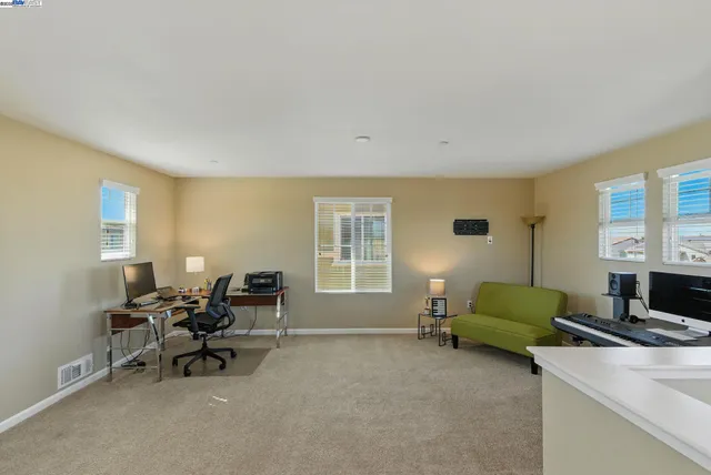 $610,000 | 841 Fan Palm Lane, Brentwood, CA 94513