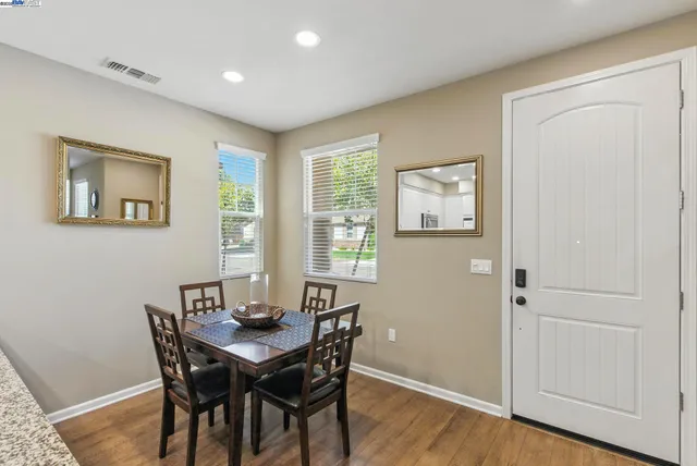 $610,000 | 841 Fan Palm Lane, Brentwood, CA 94513