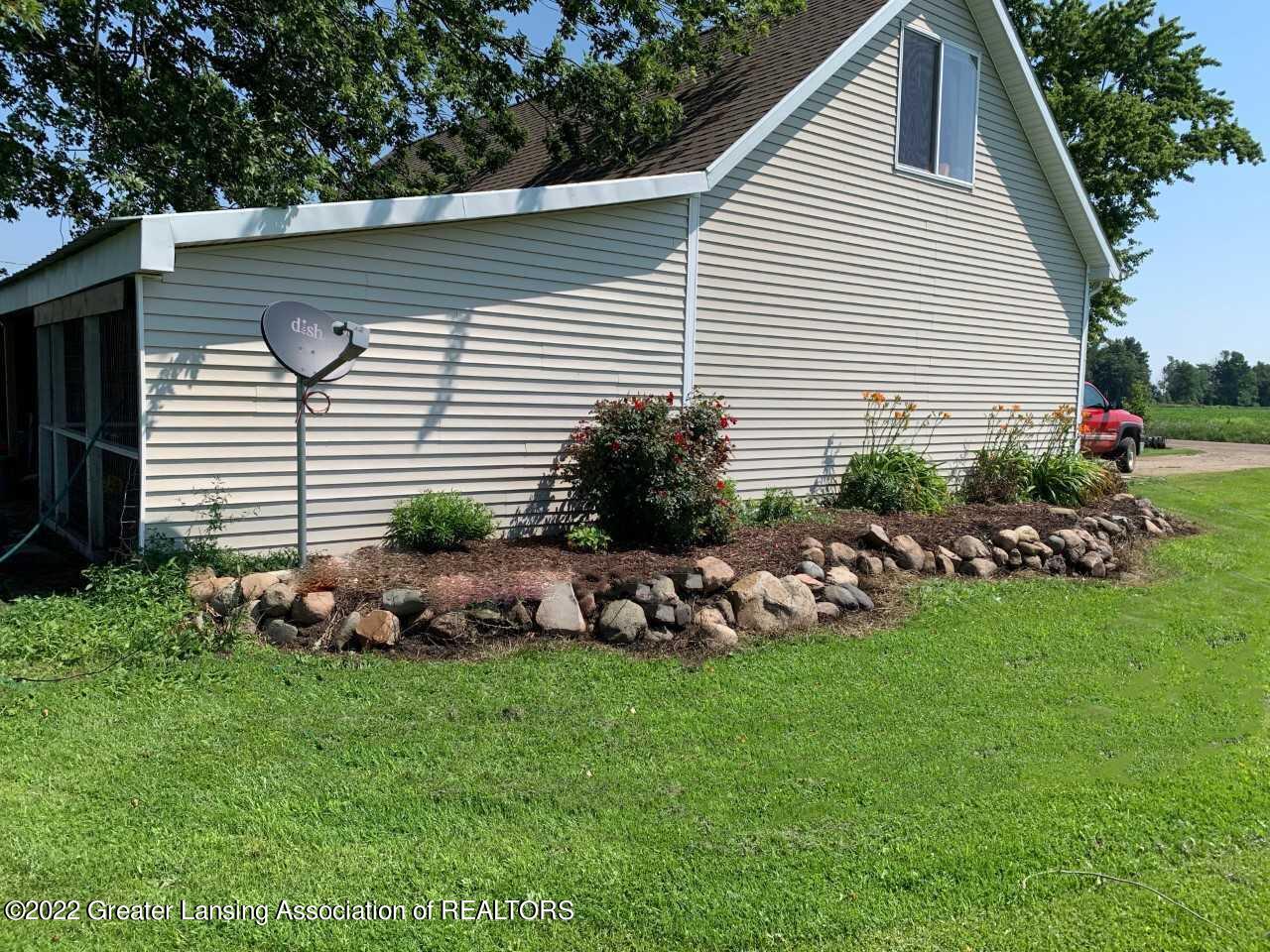 5568 South Baldwin Road Ithaca, MI 48847 - Photo 56 of 60 Summer Pics