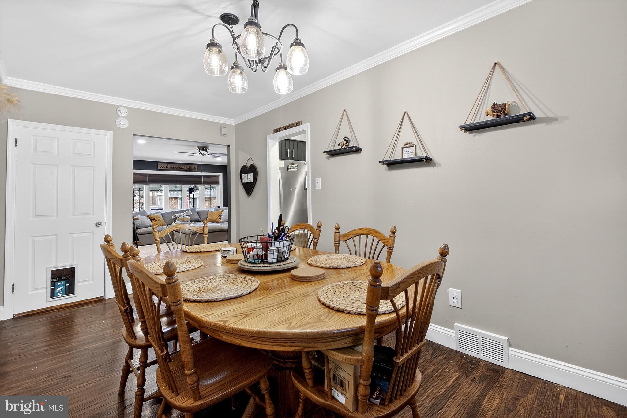 210 Beechwood Road Brookhaven, PA 19015 - Photo 11 of 39 Gallery Image 11