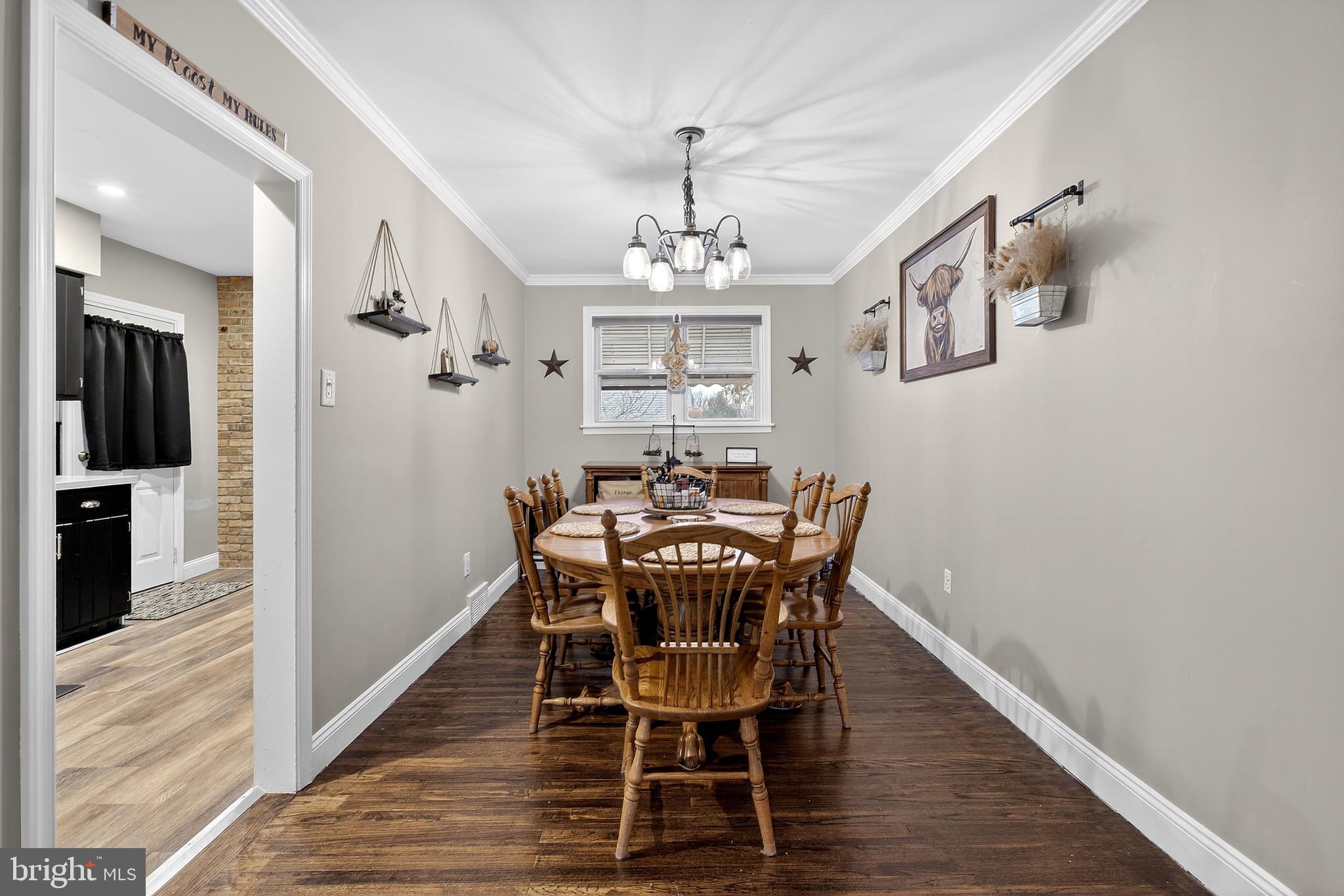 210 Beechwood Road Brookhaven, PA 19015 - Photo 13 of 39 Gallery Image 13