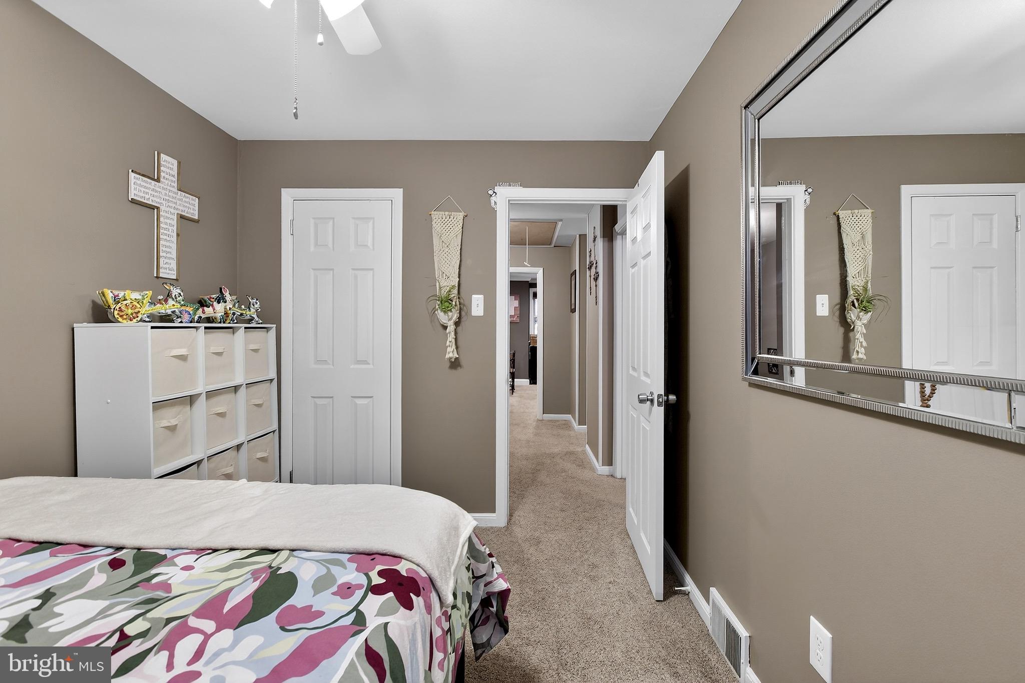 210 Beechwood Road Brookhaven, PA 19015 - Photo 27 of 39 Gallery Image 27