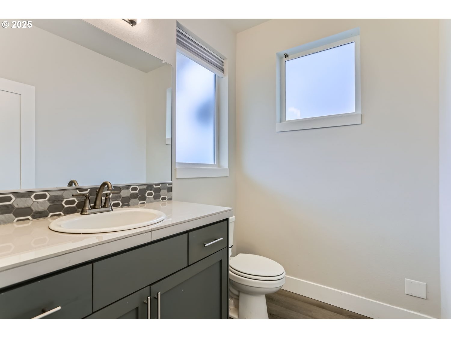 4277 Southeast Reed Avenue Hillsboro, OR 97123 - Photo 14 of 28