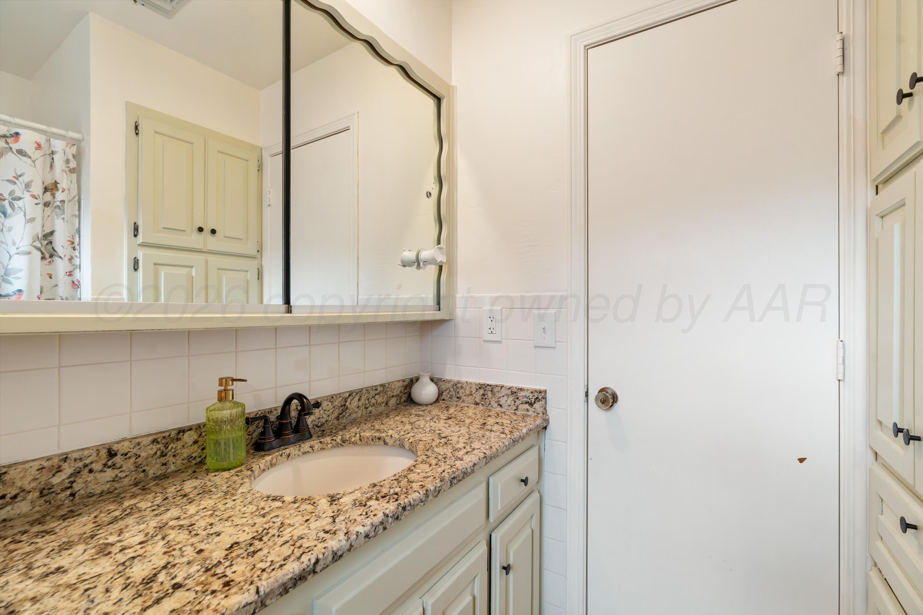 5106 While A Way Road Amarillo, TX 79109 - Photo 16 of 21 5106 While A Way -17