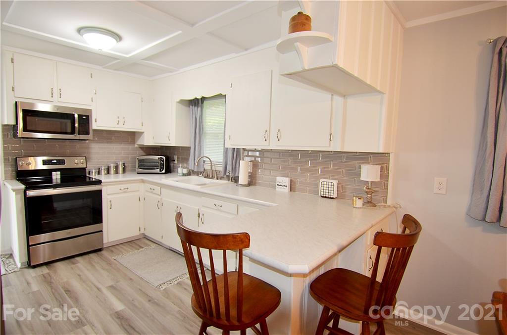 383 Harmony Grove Road Nebo, NC 28761 - Photo 12 of 28 Gallery Image 12