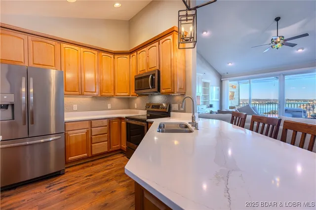 $464,250 | 4499 Ski Drive, Unit 344, Osage Beach, MO 65065