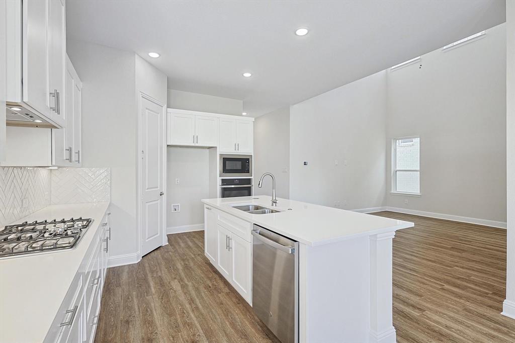 11458 Chartwell Court Frisco, TX 75035 - Photo 12 of 32