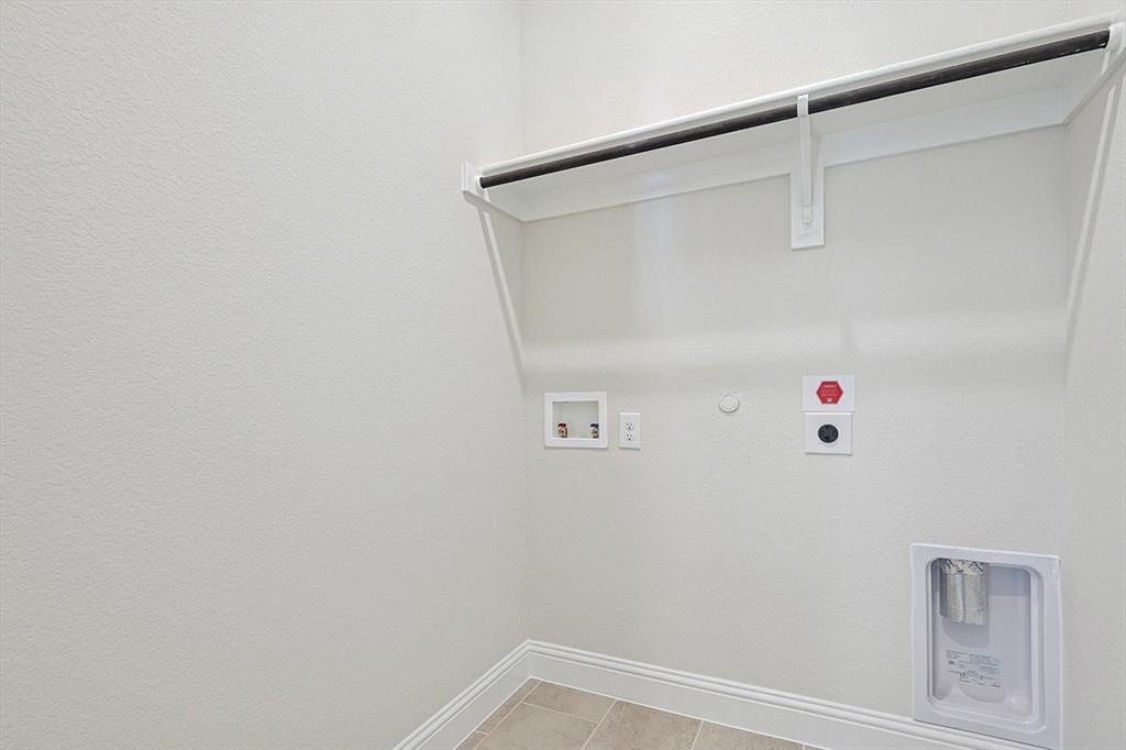 11458 Chartwell Court Frisco, TX 75035 - Photo 28 of 32 a view of small space