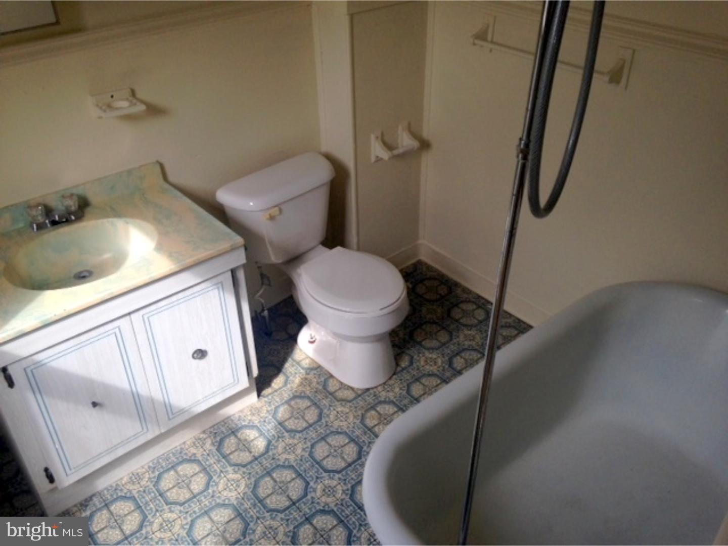 644 Pear Street Reading, PA 19601 - Photo 8 of 15 Gallery Image 8