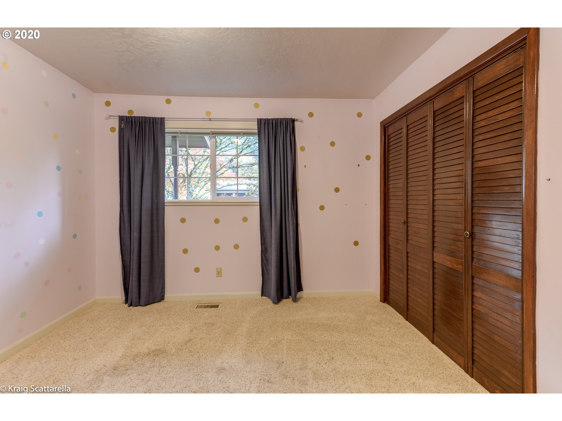 16242 Southwest Inverurie Road Lake Oswego, OR 97035 - Photo 14 of 32 Gallery Image 14
