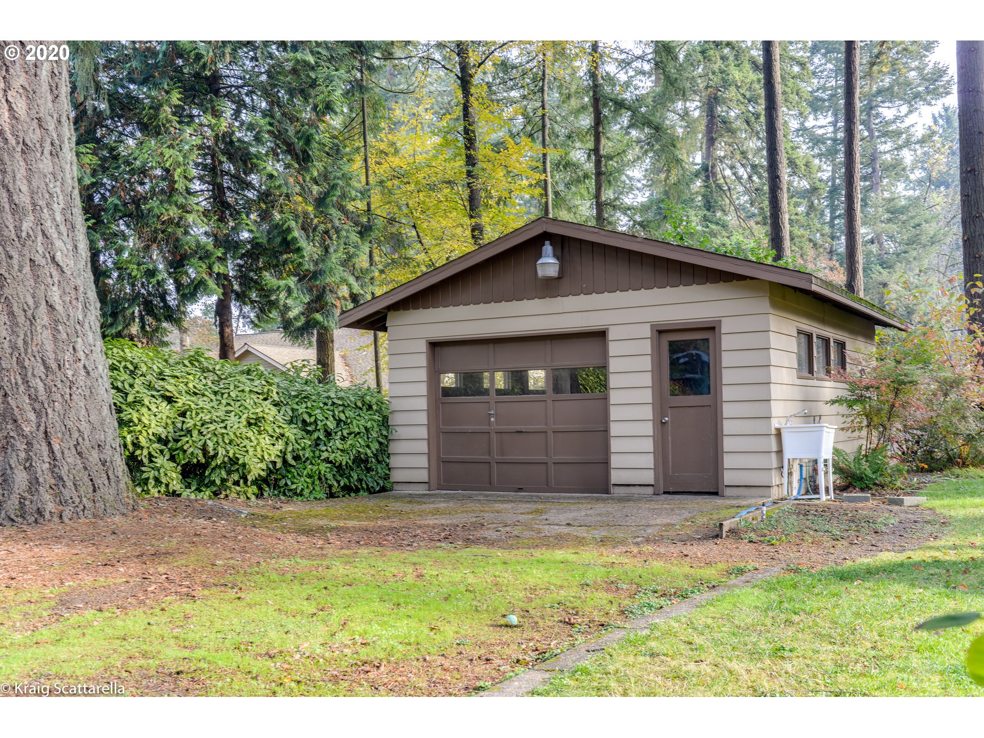 16242 Southwest Inverurie Road Lake Oswego, OR 97035 - Photo 20 of 32 Gallery Image 20