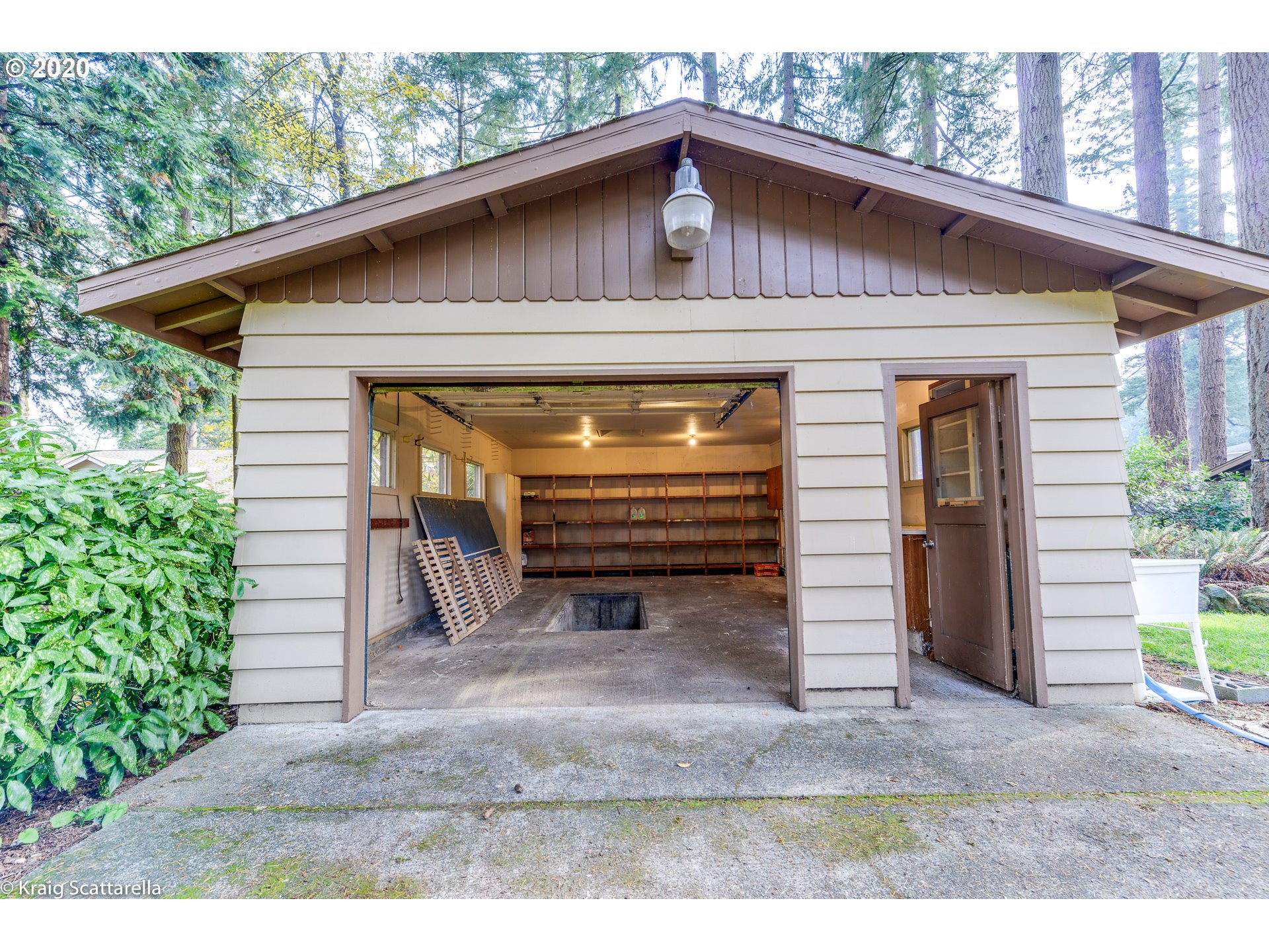 16242 Southwest Inverurie Road Lake Oswego, OR 97035 - Photo 21 of 32 Gallery Image 21