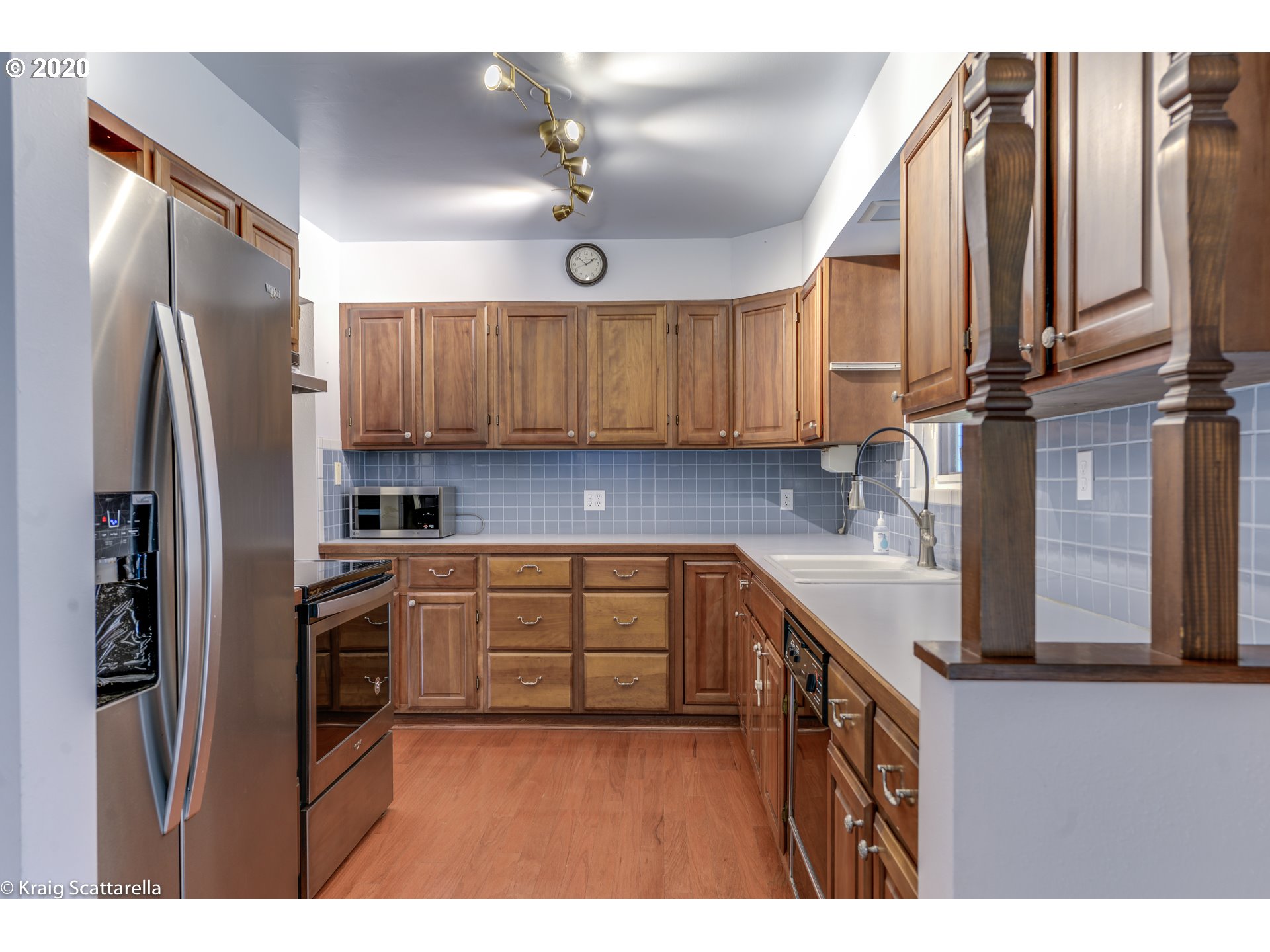 16242 Southwest Inverurie Road Lake Oswego, OR 97035 - Photo 5 of 32 Gallery Image 5