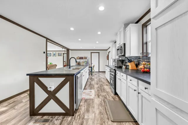 $383,000 | 2535 Toler Court, Woodlawn, TN 37191