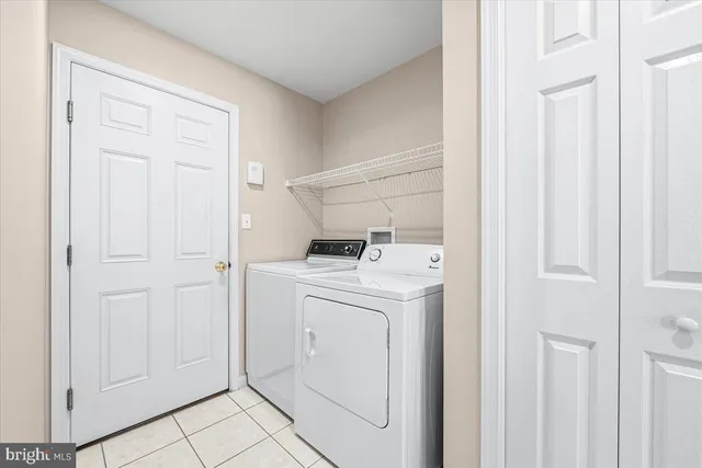 $375,000 | 153 Fountain Drive, York, PA 17402