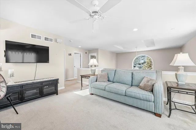 $375,000 | 153 Fountain Drive, York, PA 17402