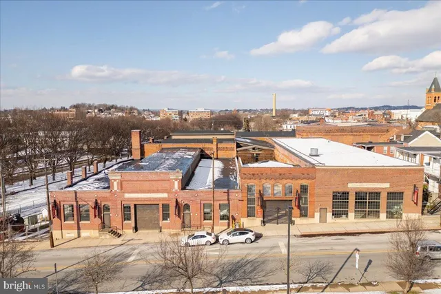 $375,000 | 153 Fountain Drive, York, PA 17402