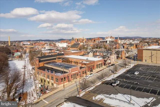 $375,000 | 153 Fountain Drive, York, PA 17402