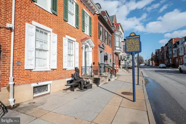 $375,000 | 153 Fountain Drive, York, PA 17402