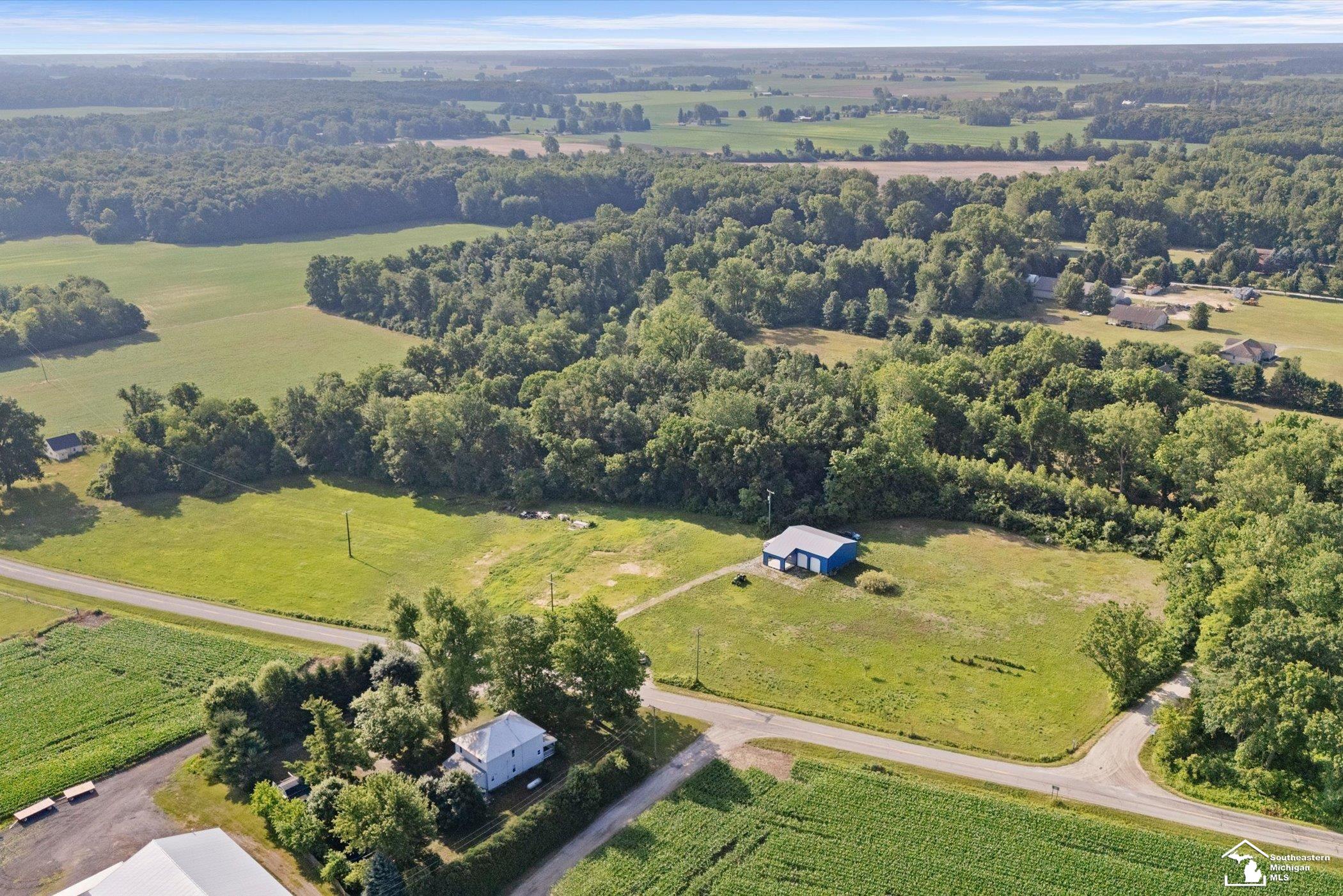 12501 Dixon Road Dundee, MI 48131 - Photo 14 of 26 50213379-1276e394-3fbf-42c0-98e1-738ccdb9446b.JPG