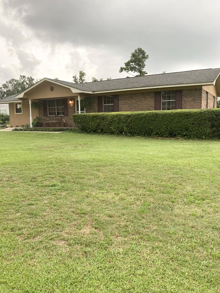 124 Wicker Road Cowarts, AL 36321 - Photo 1 of 11 Main View