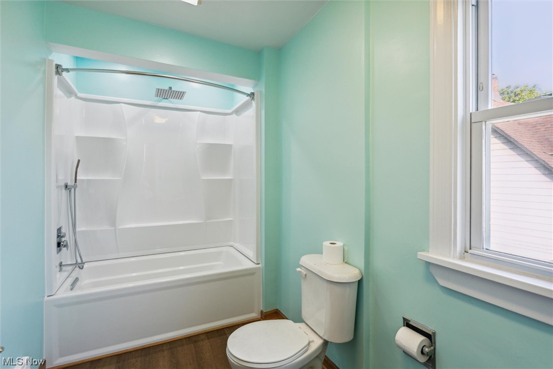 18618 Neff Road Cleveland, OH 44119 - Photo 24 of 35 Gallery Image 24