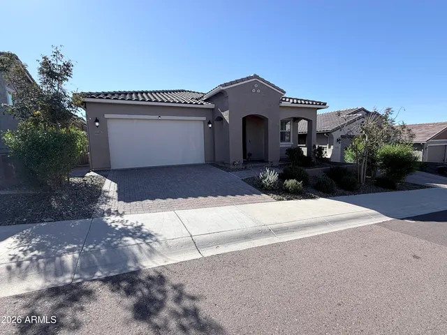 $2,995 | 4405 West Palace Sta Road, New River, AZ 85087