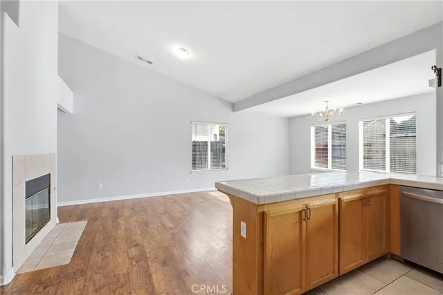 $2,425 | 662 Helen Drive, Turlock, CA 95382