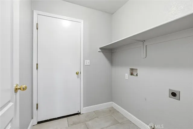 $2,425 | 662 Helen Drive, Turlock, CA 95382