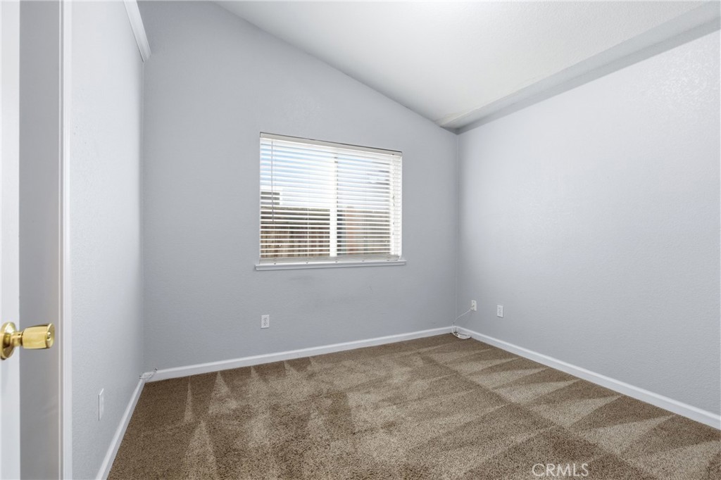 662 Helen Drive Turlock, CA 95382 - Photo 16 of 27