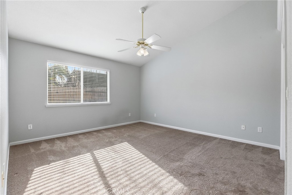 662 Helen Drive Turlock, CA 95382 - Photo 19 of 27