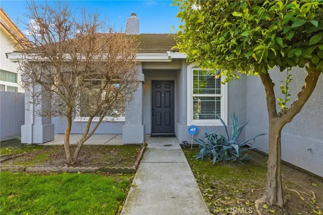 $2,425 | 662 Helen Drive, Turlock, CA 95382